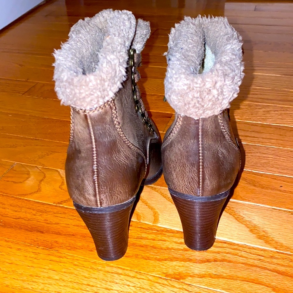 Chocolate Booties - Picture 4 of 5